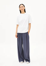 Charger l'image dans la galerie, T-shirt épais en coton bio avec détails - Tarjaa A iconic