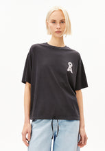 Charger l'image dans la galerie, T-shirt femme drawstring en coton bio armedangels weco store