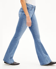 Charger l'image dans la galerie, Jeans évasé - Anamaa