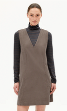 Charger l'image dans la galerie, Robe courte en velours - Pinaafo corduroy