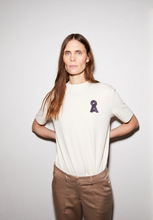 Charger l'image dans la galerie, T-shirt épais logo brodé - Tarjaa a embro