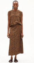 Charger l'image dans la galerie, Jupe midi en tencel - Wolaaria leopaa