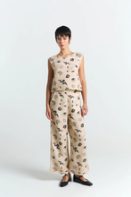 Charger l'image dans la galerie, Veste sans manches - Azuah vest print fauna