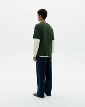 Charger l'image dans la galerie, T-shirt avec graphisme - House bottle green aaron tee