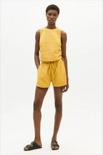 Charger l'image dans la galerie, Short en seersucker - Yellow geranio shorts