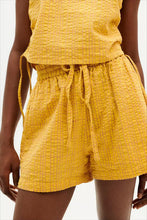 Charger l'image dans la galerie, Short en seersucker - Yellow geranio shorts