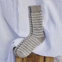 Charger l'image dans la galerie, Grège rayé écru