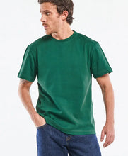 Charger l'image dans la galerie, T-shirt vert épais - Isao
