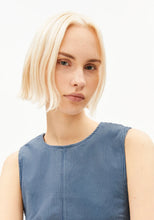 Charger l'image dans la galerie, Minirobe en velours Armedangels chez WeCo Store
