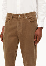 Charger l'image dans la galerie, Pantalon en velours coton bio Armedangels WeCo Store
