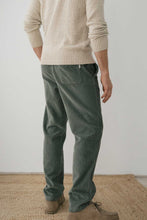 Charger l'image dans la galerie, Pantalon velours à cordon two thirds weco store
