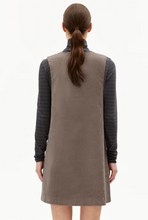 Charger l&#39;image dans la galerie, Robe courte en velours - Pinaafo corduroy
