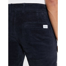 Charger l&#39;image dans la galerie, Pantalon en velours - Chuck corduroy pants night sky
