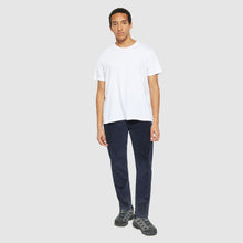 Charger l&#39;image dans la galerie, Pantalon en velours - Chuck corduroy pants night sky
