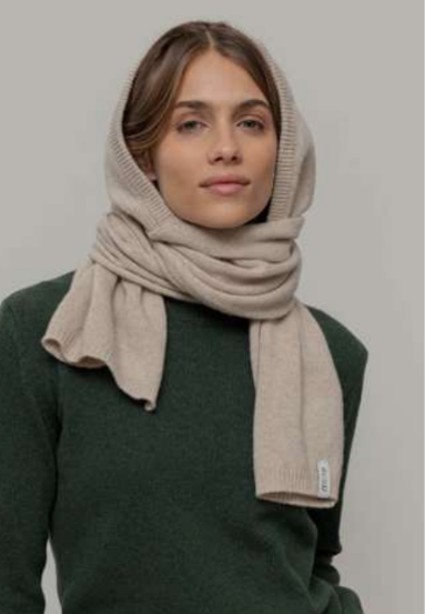 Beige cantuccino