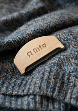 Charger l&#39;image dans la galerie, Rasoir à pulls - Johnny
