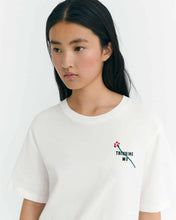 Charger l&#39;image dans la galerie, T-shirt avec fleur - flor tm lucia tee
