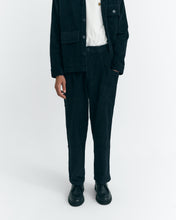 Charger l&#39;image dans la galerie, Pantalon cargo en velours - Navy corduroy max pants

