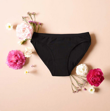 Charger l&#39;image dans la galerie, Culotte menstruelle noire Bertyne

