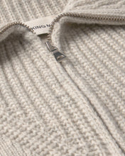 Charger l'image dans la galerie, Pull en laine Thinking Mu Tanit chez WeCo Store
